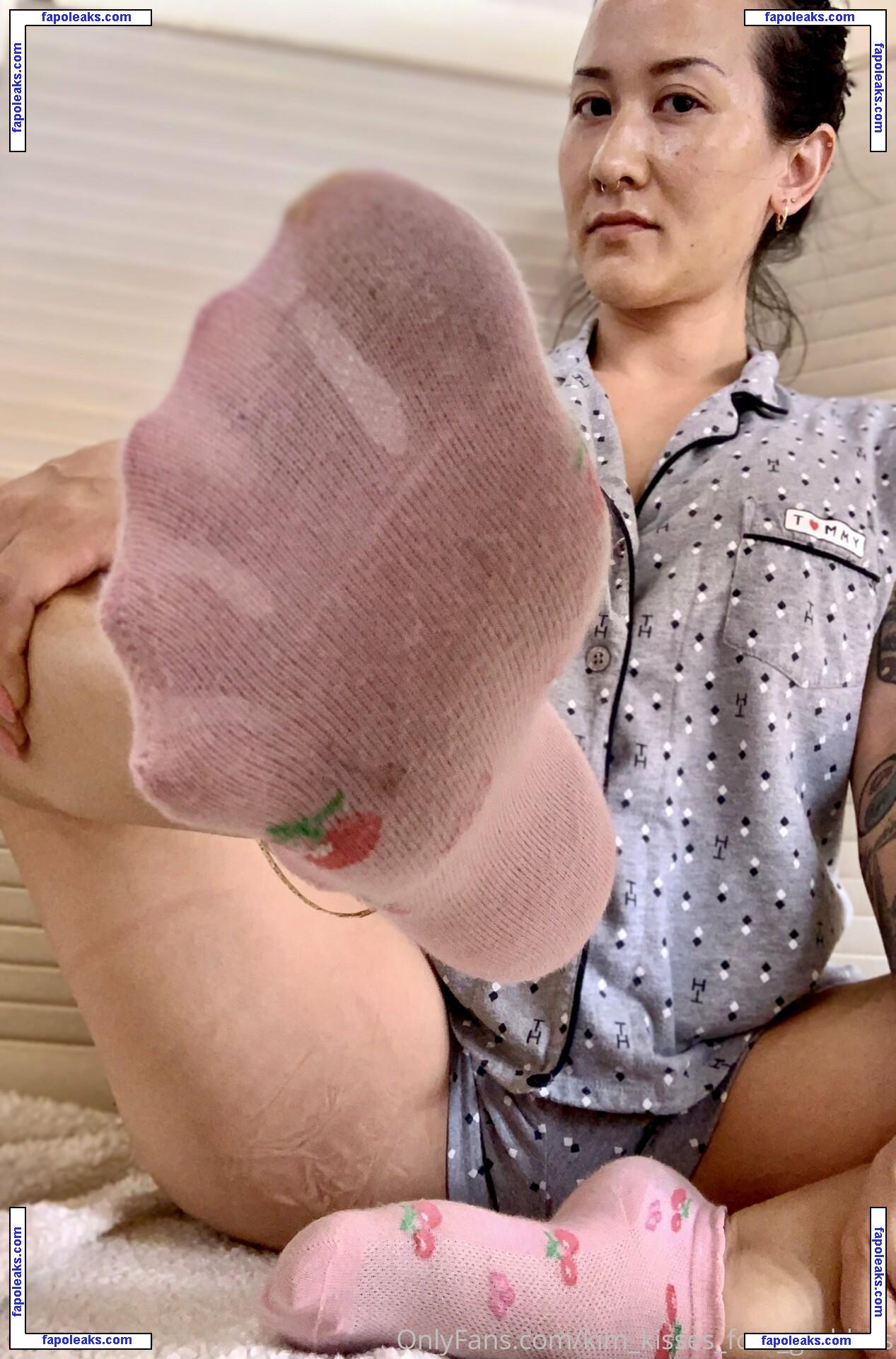 kim_kisses_foot_goddess nude photo #0039 from OnlyFans