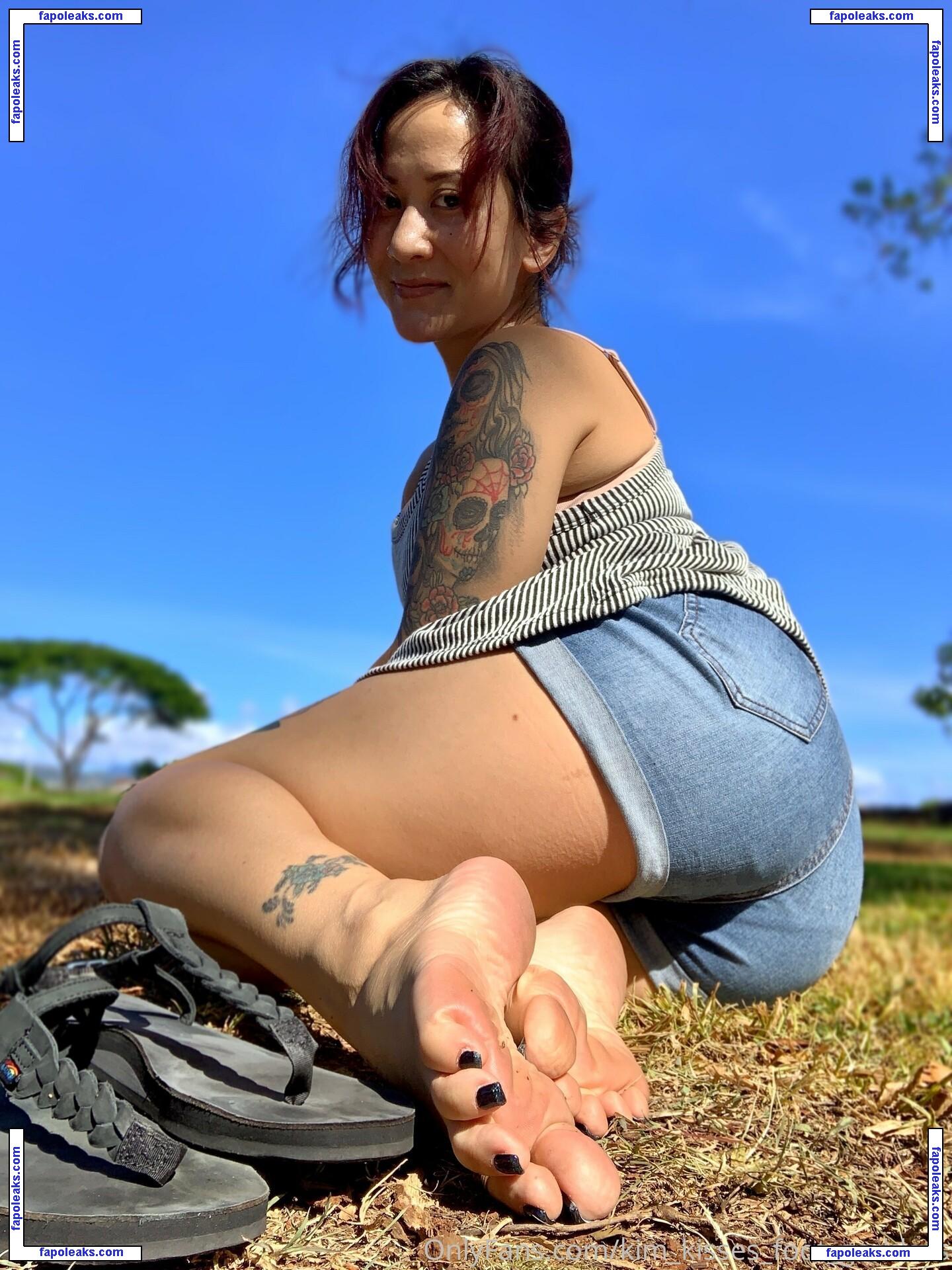 kim_kisses_foot_goddess nude photo #0057 from OnlyFans