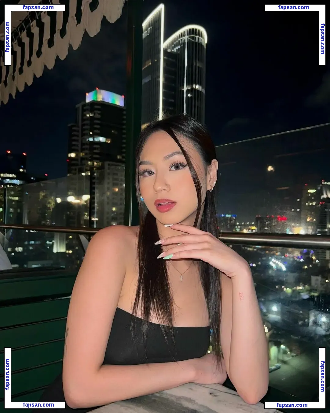 Kim Vuong nude photo #0019 from OnlyFans