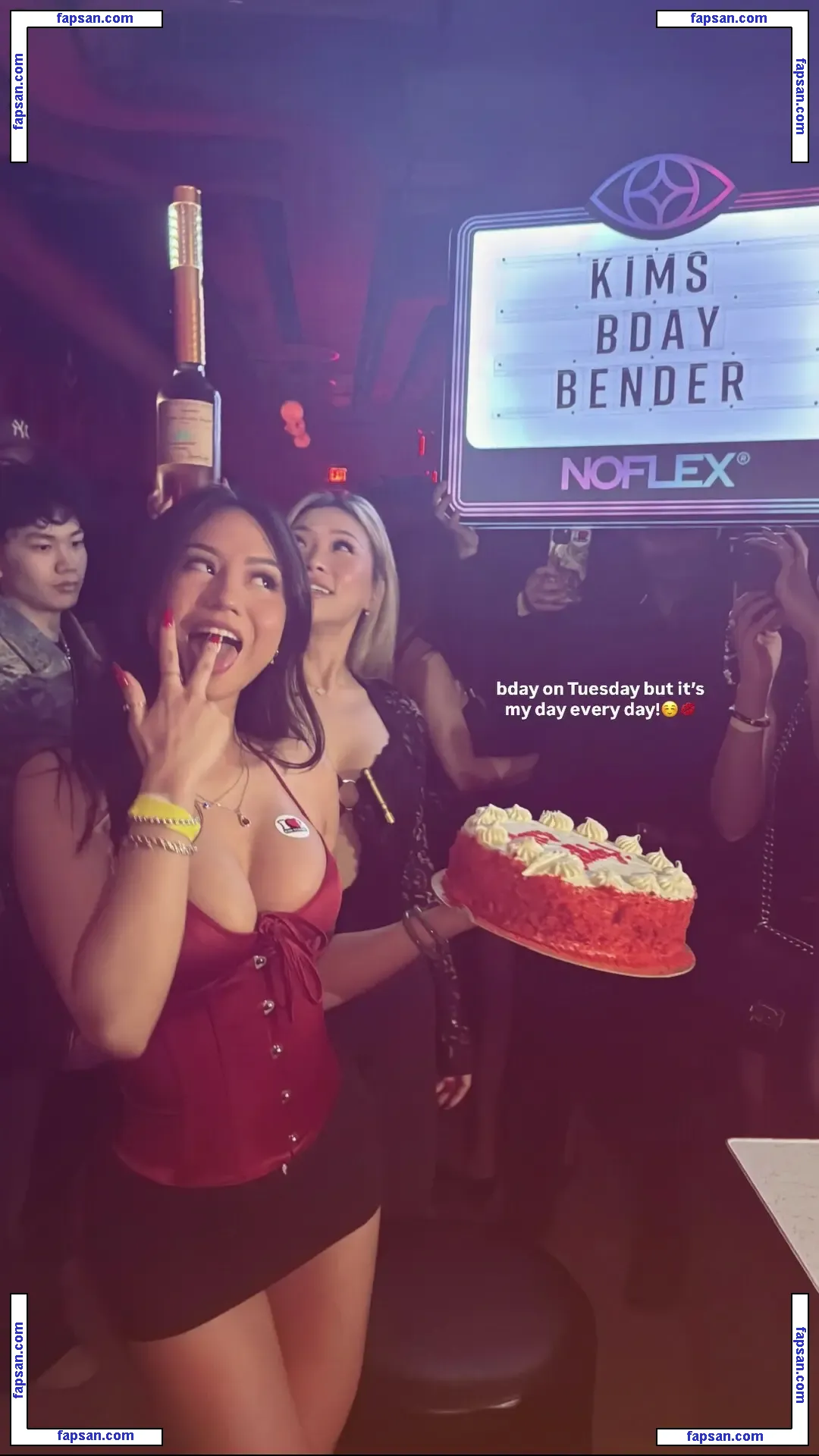 Kim Vuong nude photo #0094 from OnlyFans