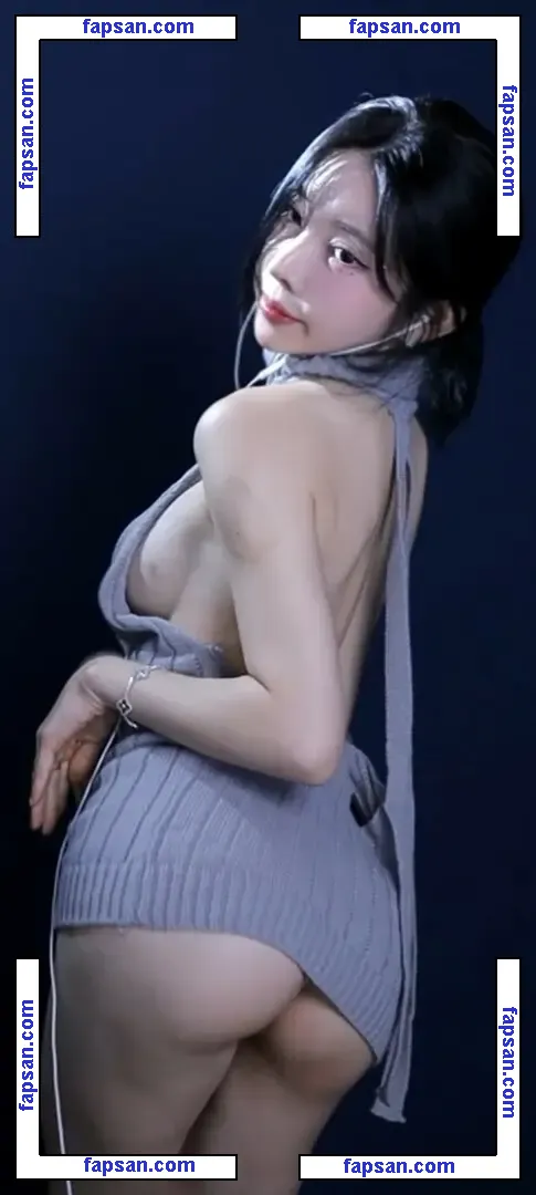 Kim Yu nude photo #0033 from OnlyFans