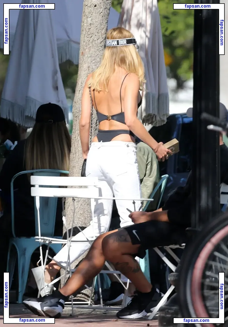 Kimberley Garner nude photo #0276 from OnlyFans