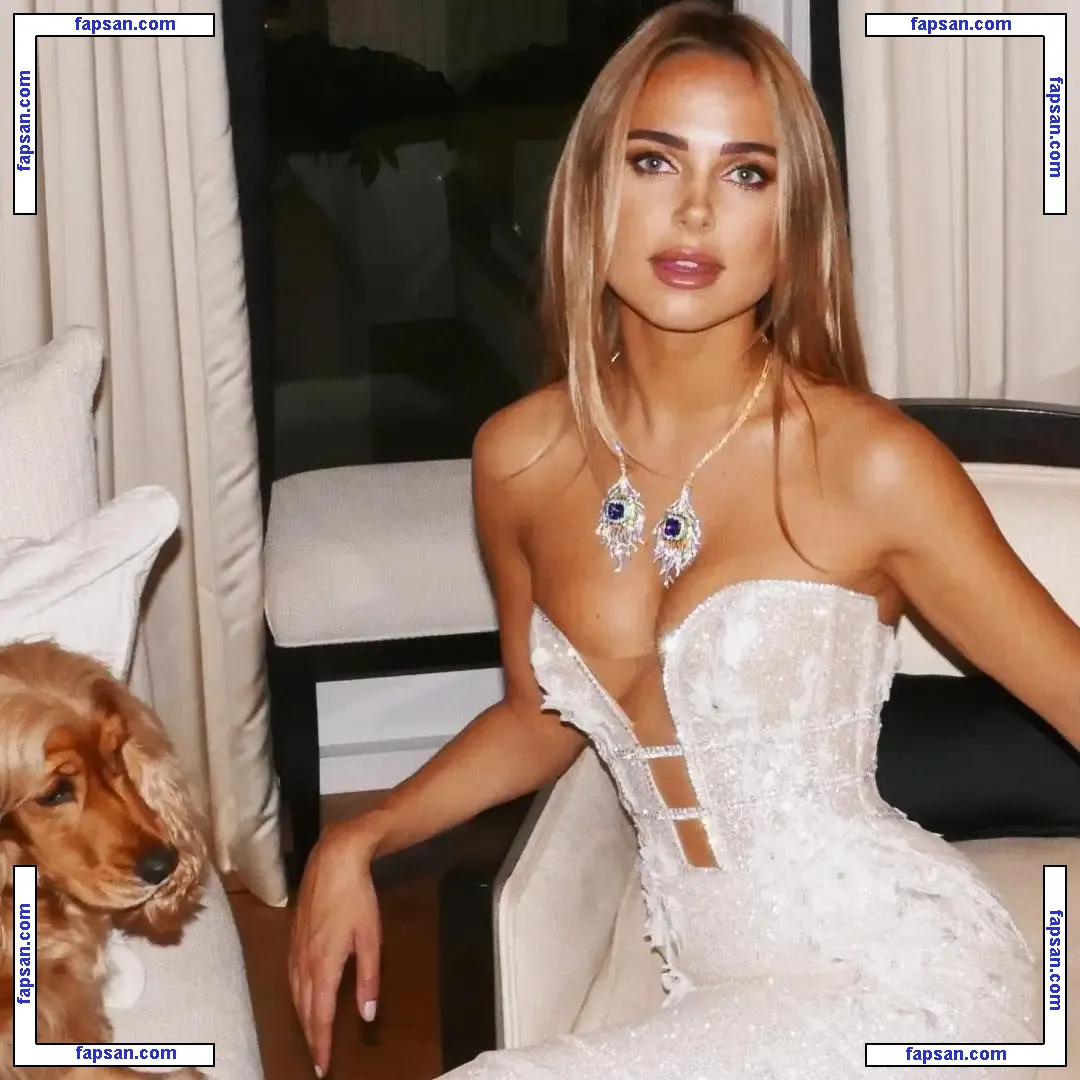 Kimberley Garner nude photo #0467 from OnlyFans