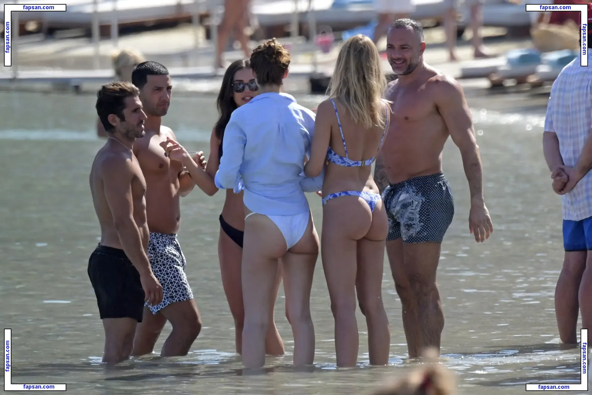 Kimberley Garner nude photo #1292 from OnlyFans
