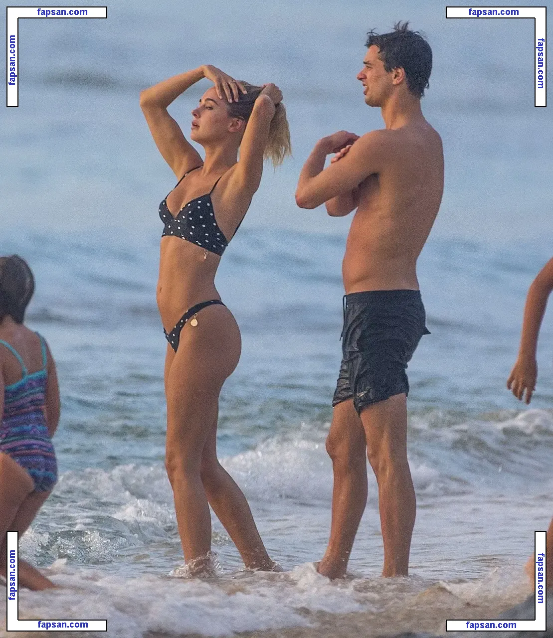 Kimberley Garner nude photo #1806 from OnlyFans