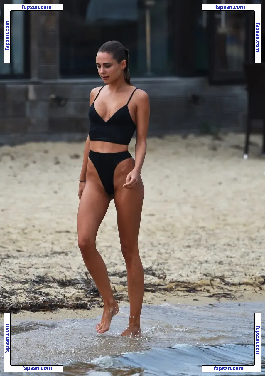Kimberley Garner nude photo #1990 from OnlyFans