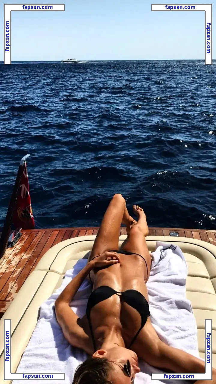 Kimberley Garner nude photo #2015 from OnlyFans
