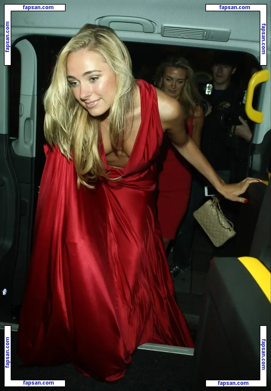 Kimberley Garner nude photo #2466 from OnlyFans