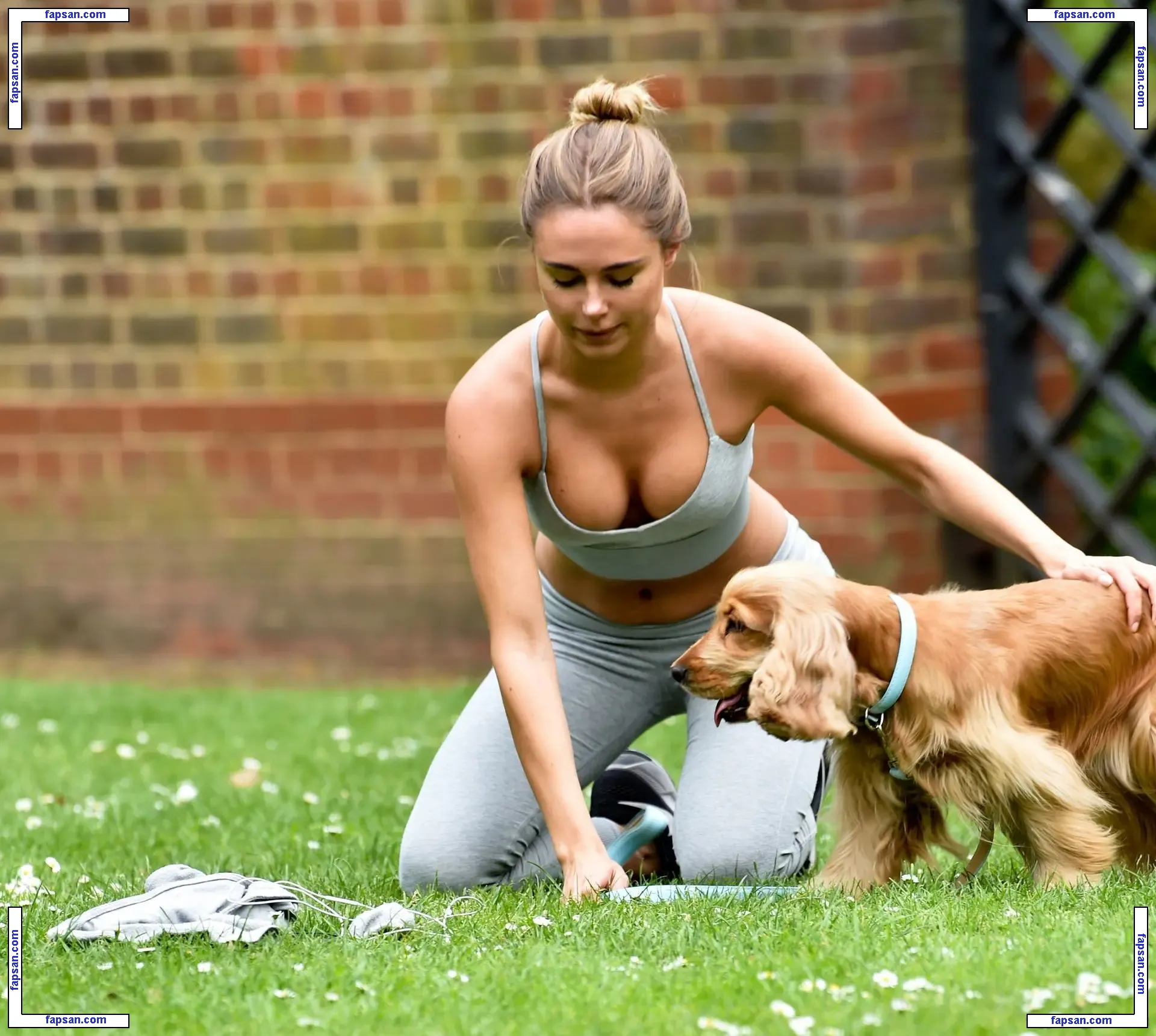 Kimberley Garner nude photo #2534 from OnlyFans