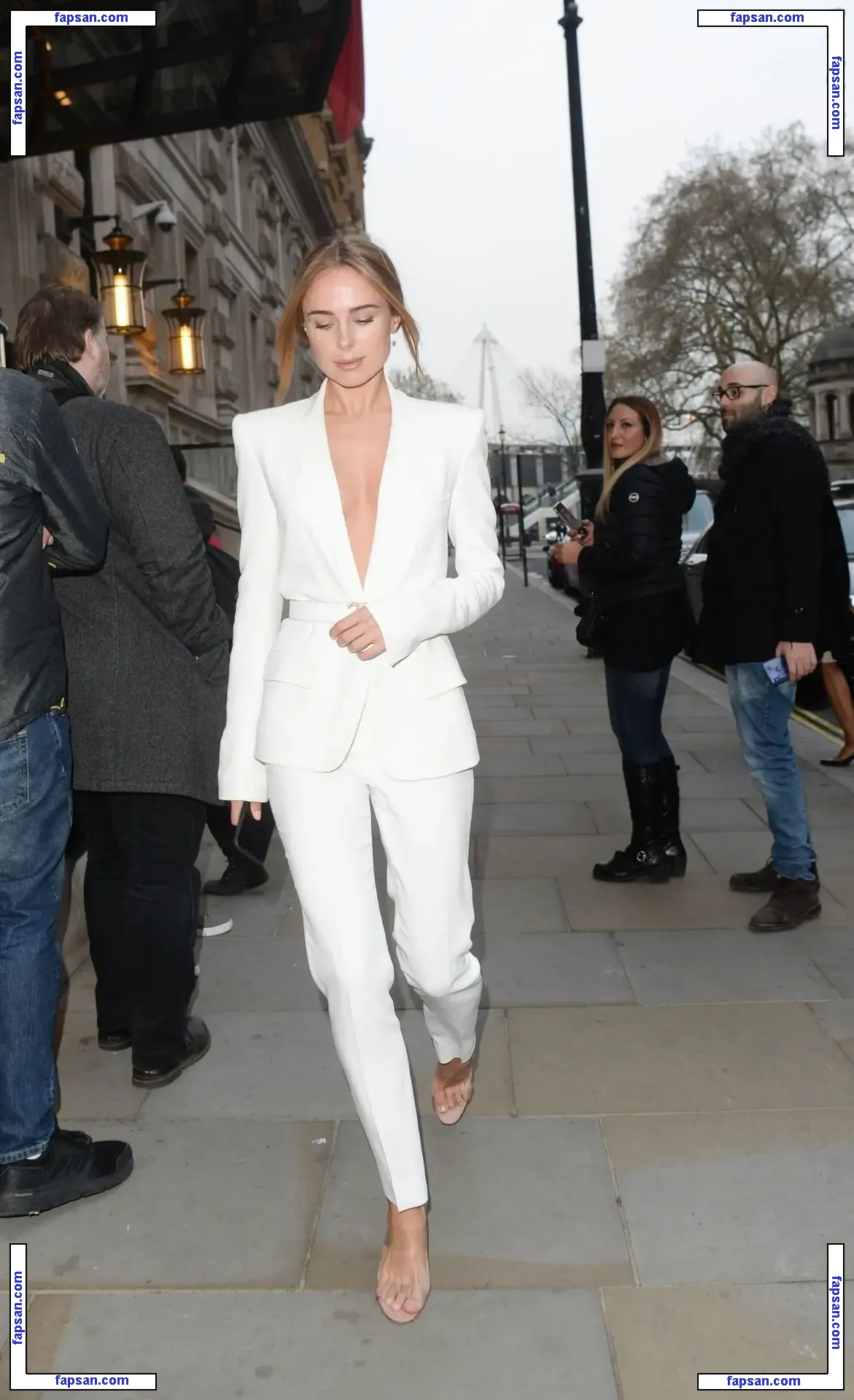 Kimberley Garner nude photo #2574 from OnlyFans