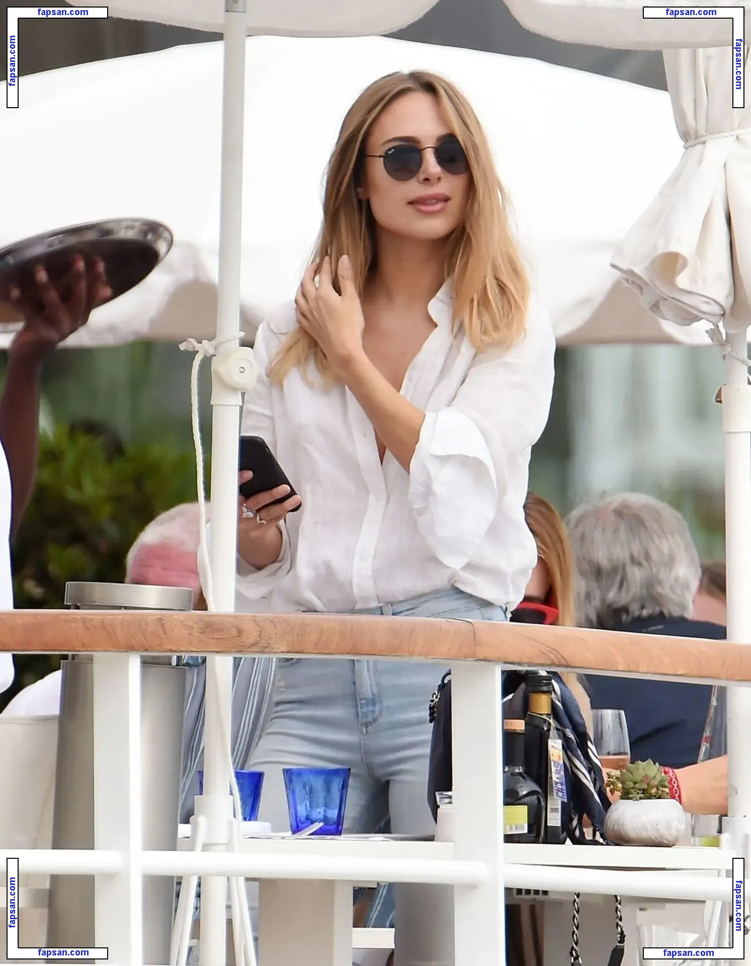 Kimberley Garner nude photo #2764 from OnlyFans