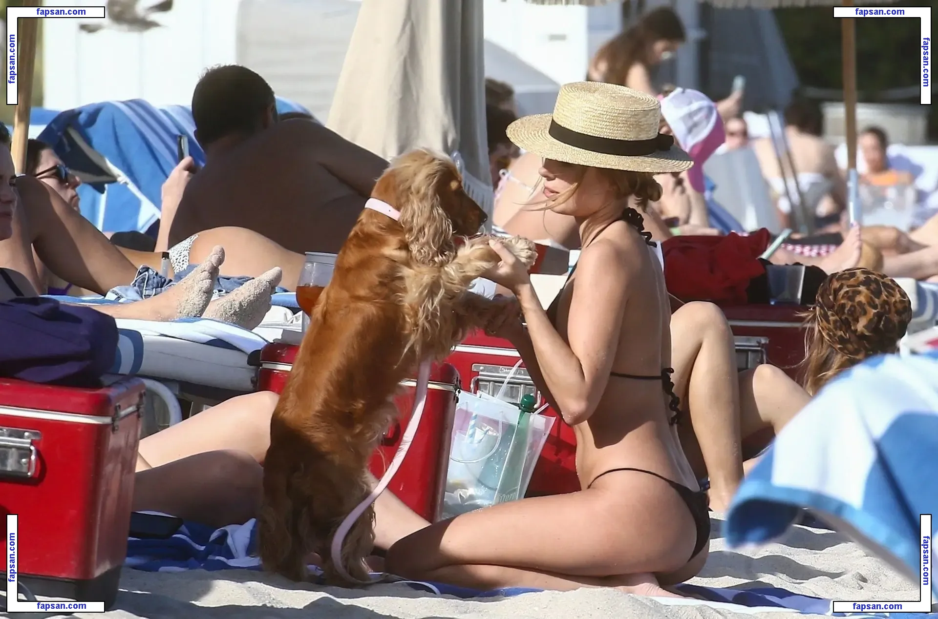 Kimberley Garner nude photo #3357 from OnlyFans