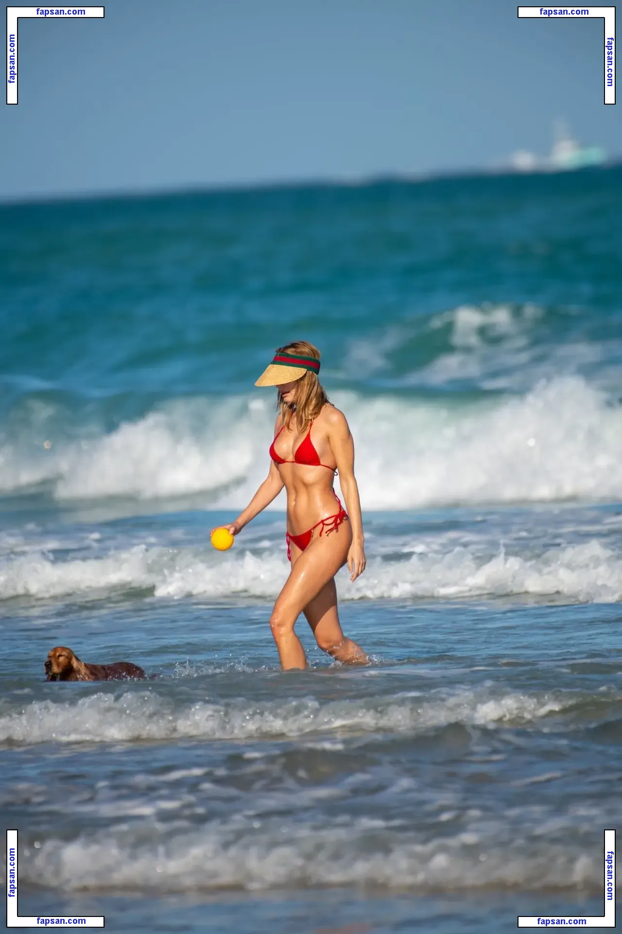Kimberley Garner nude photo #3427 from OnlyFans