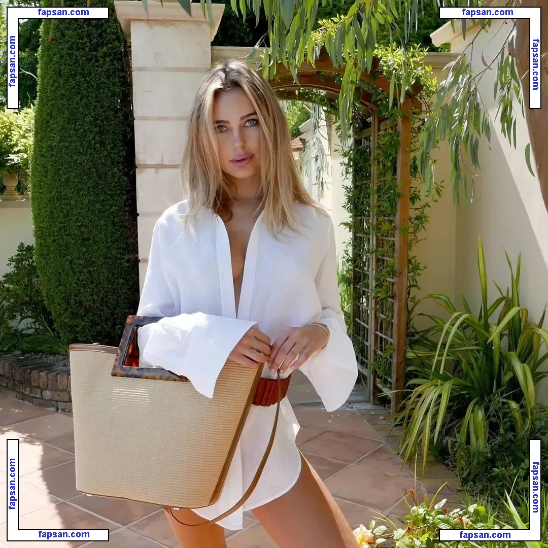 Kimberley Garner nude photo #3698 from OnlyFans