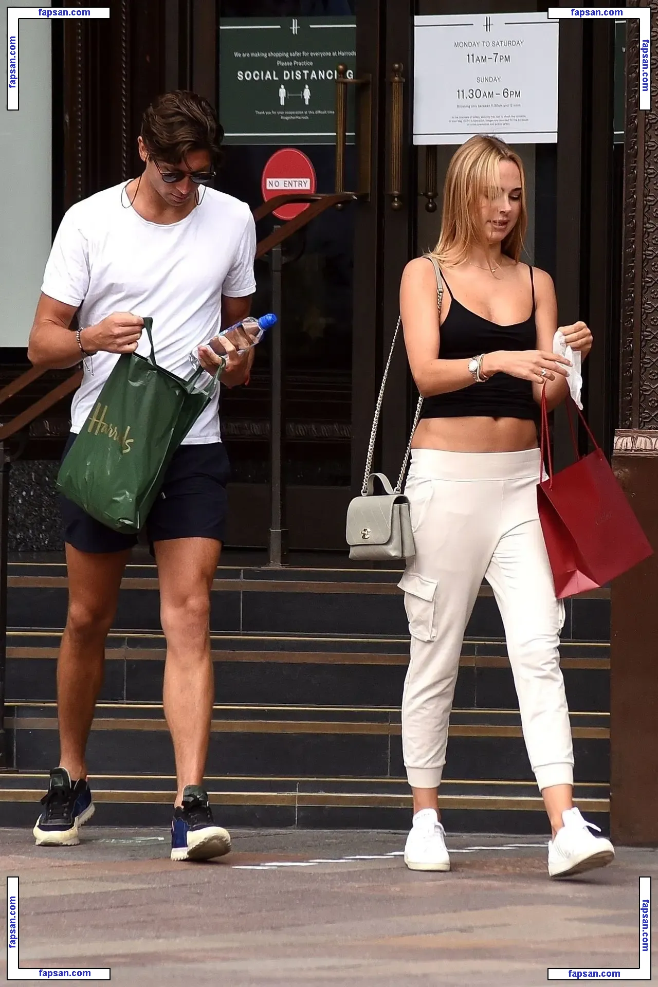 Kimberley Garner nude photo #3735 from OnlyFans