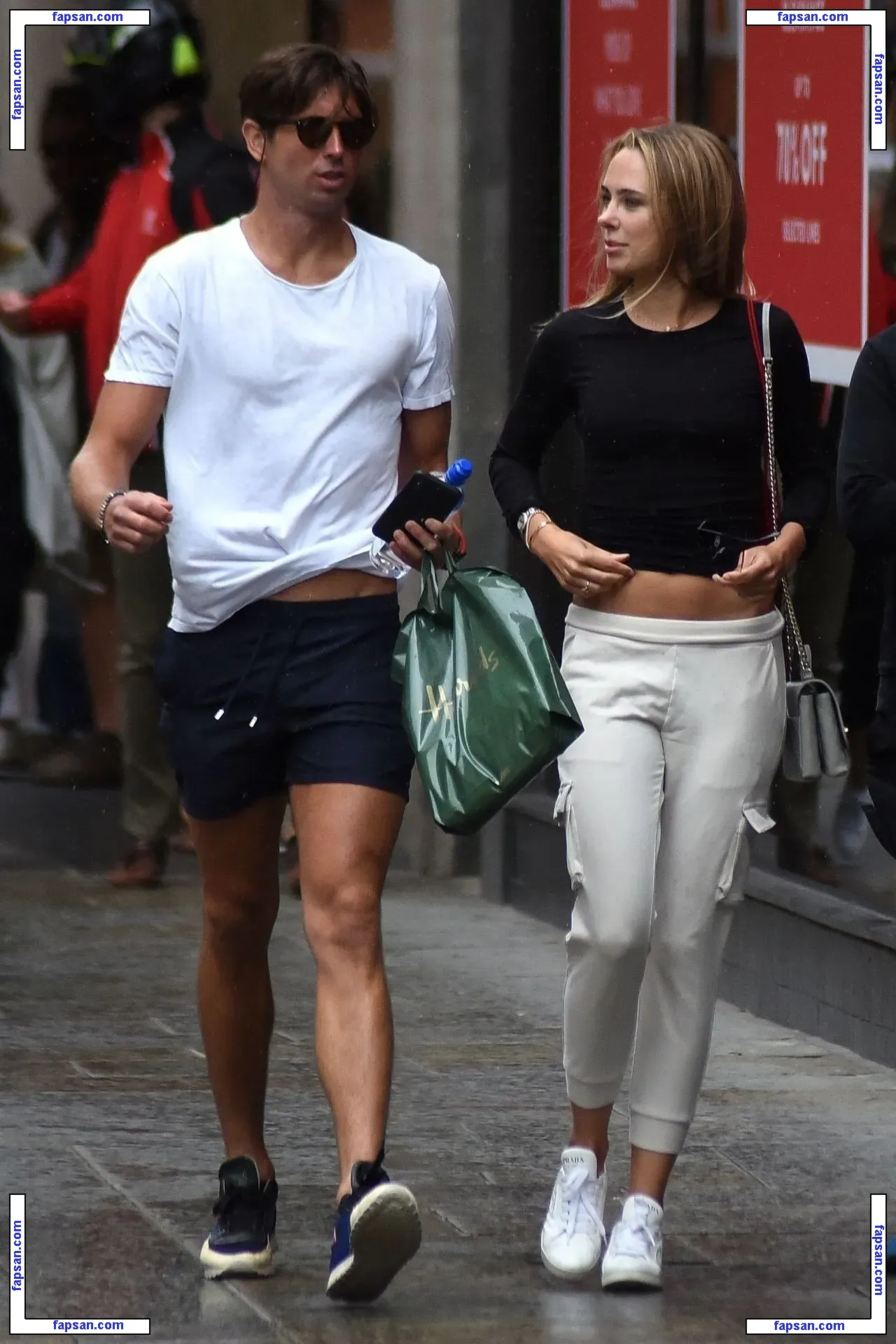 Kimberley Garner nude photo #3747 from OnlyFans