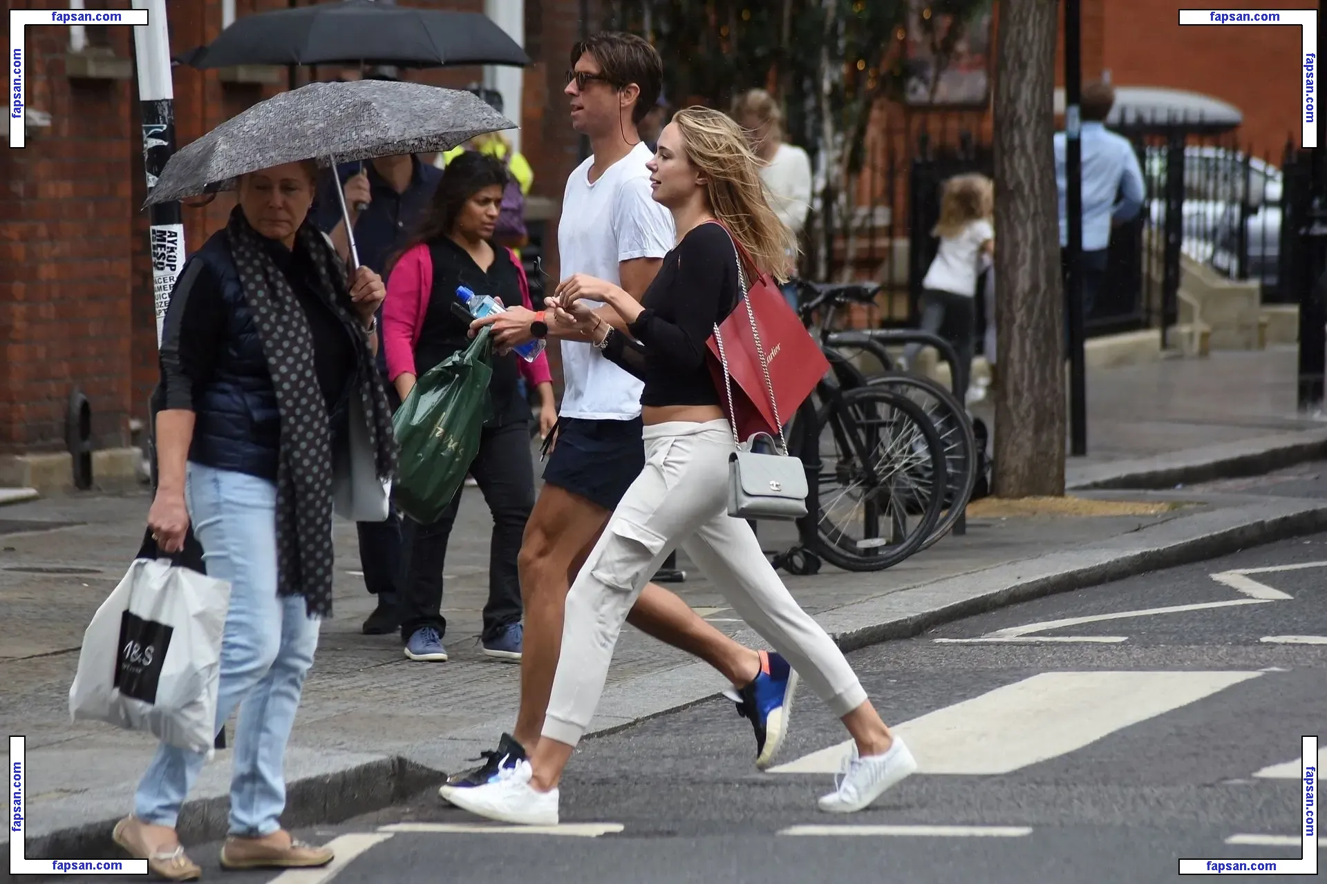 Kimberley Garner nude photo #3748 from OnlyFans