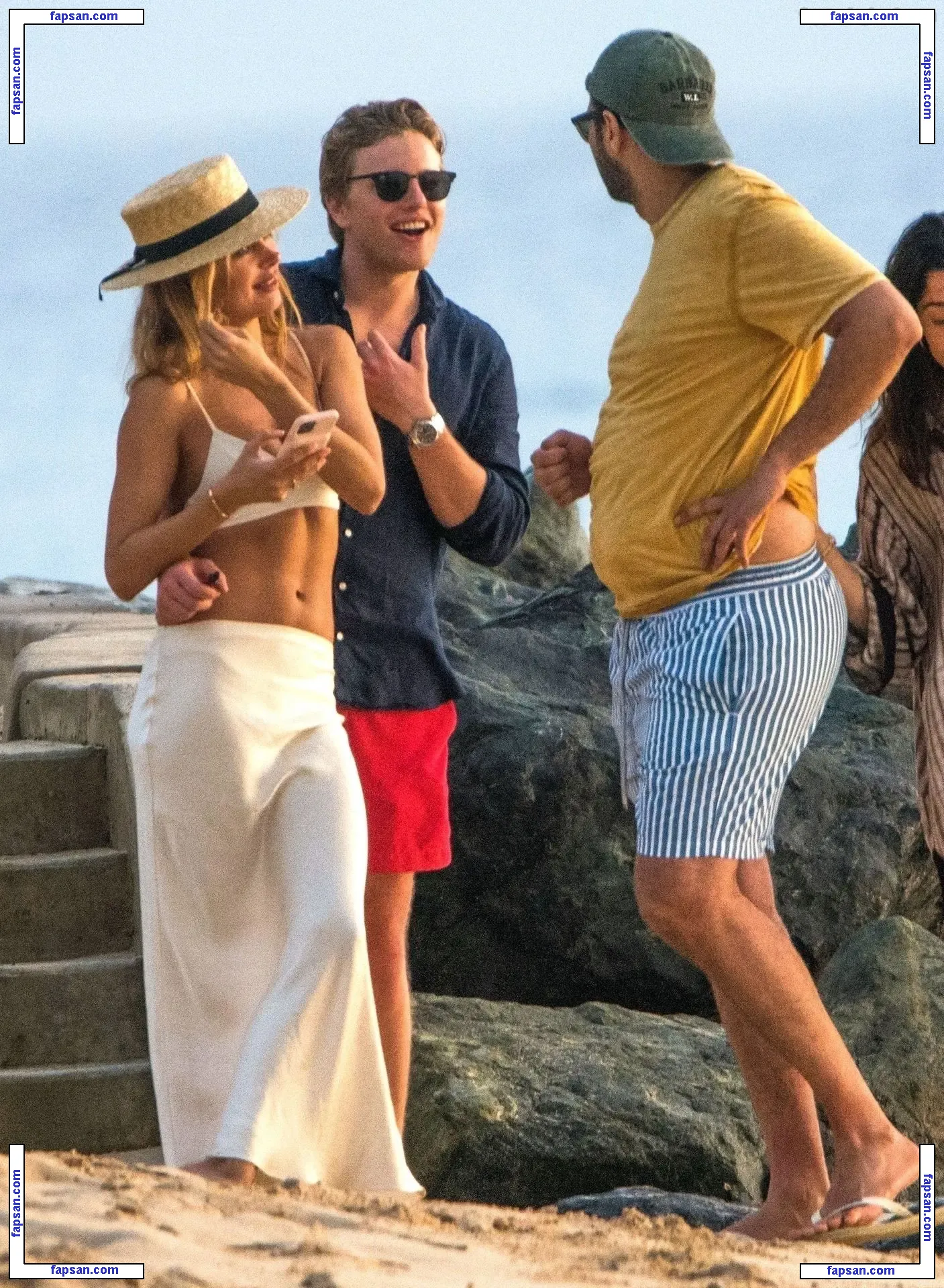Kimberley Garner nude photo #4302 from OnlyFans