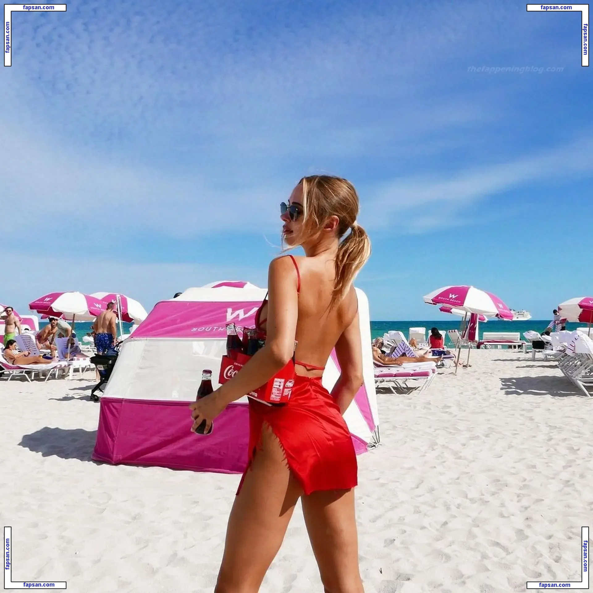 Kimberley Garner nude photo #4641 from OnlyFans