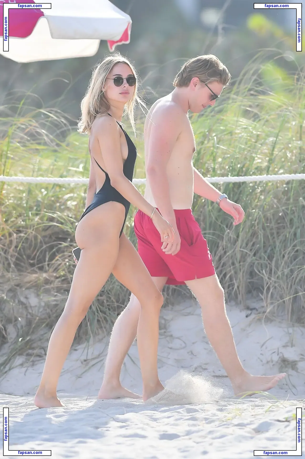 Kimberley Garner nude photo #4796 from OnlyFans