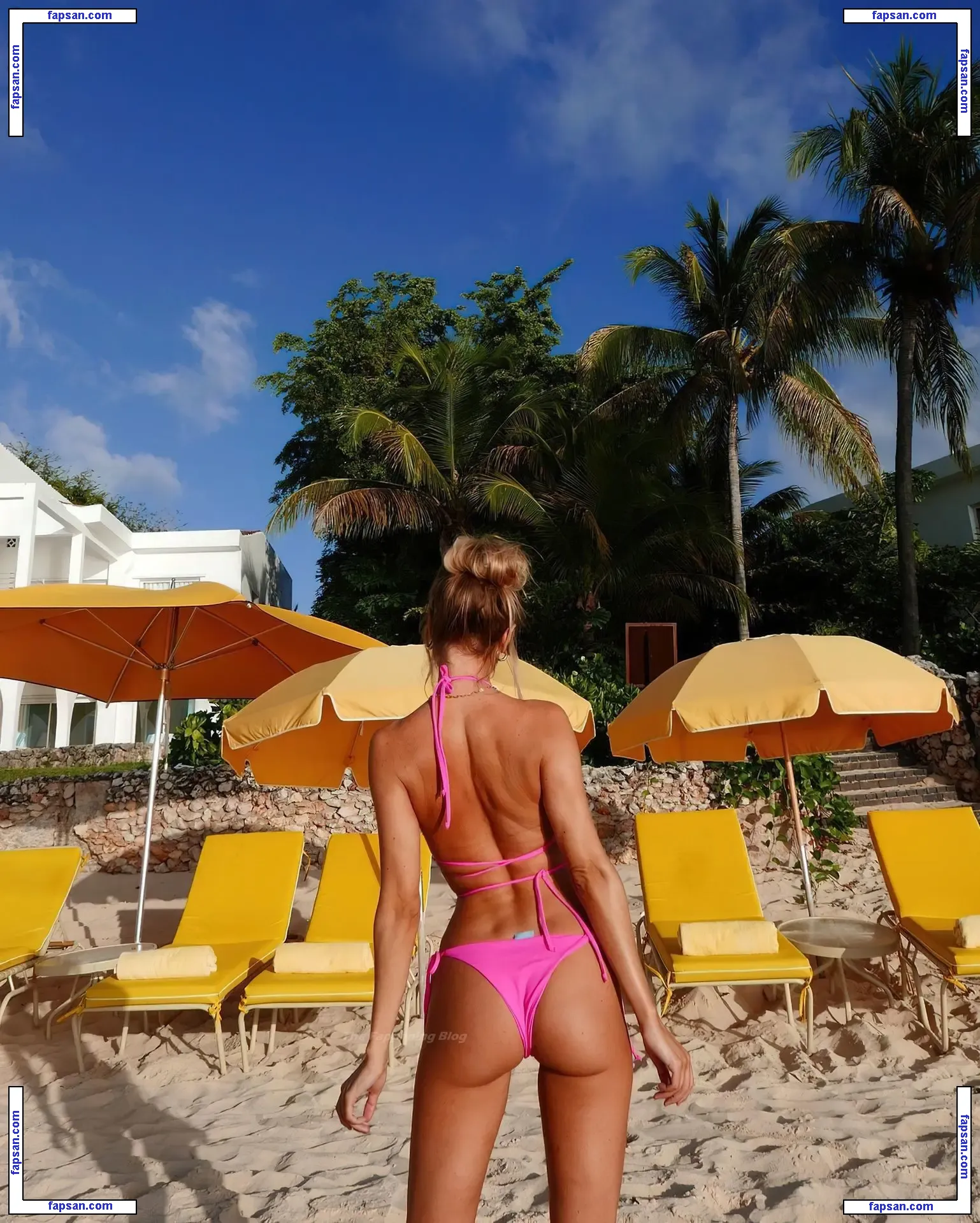 Kimberley Garner nude photo #4948 from OnlyFans