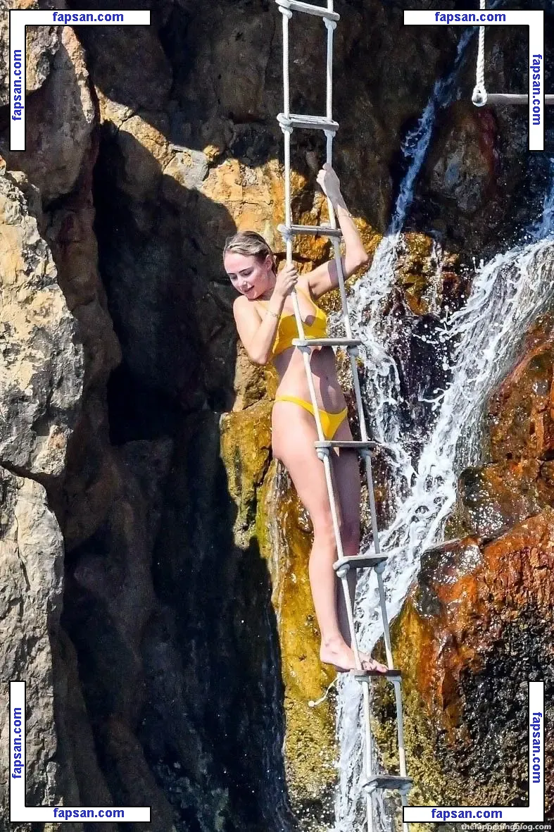 Kimberley Garner nude photo #5174 from OnlyFans