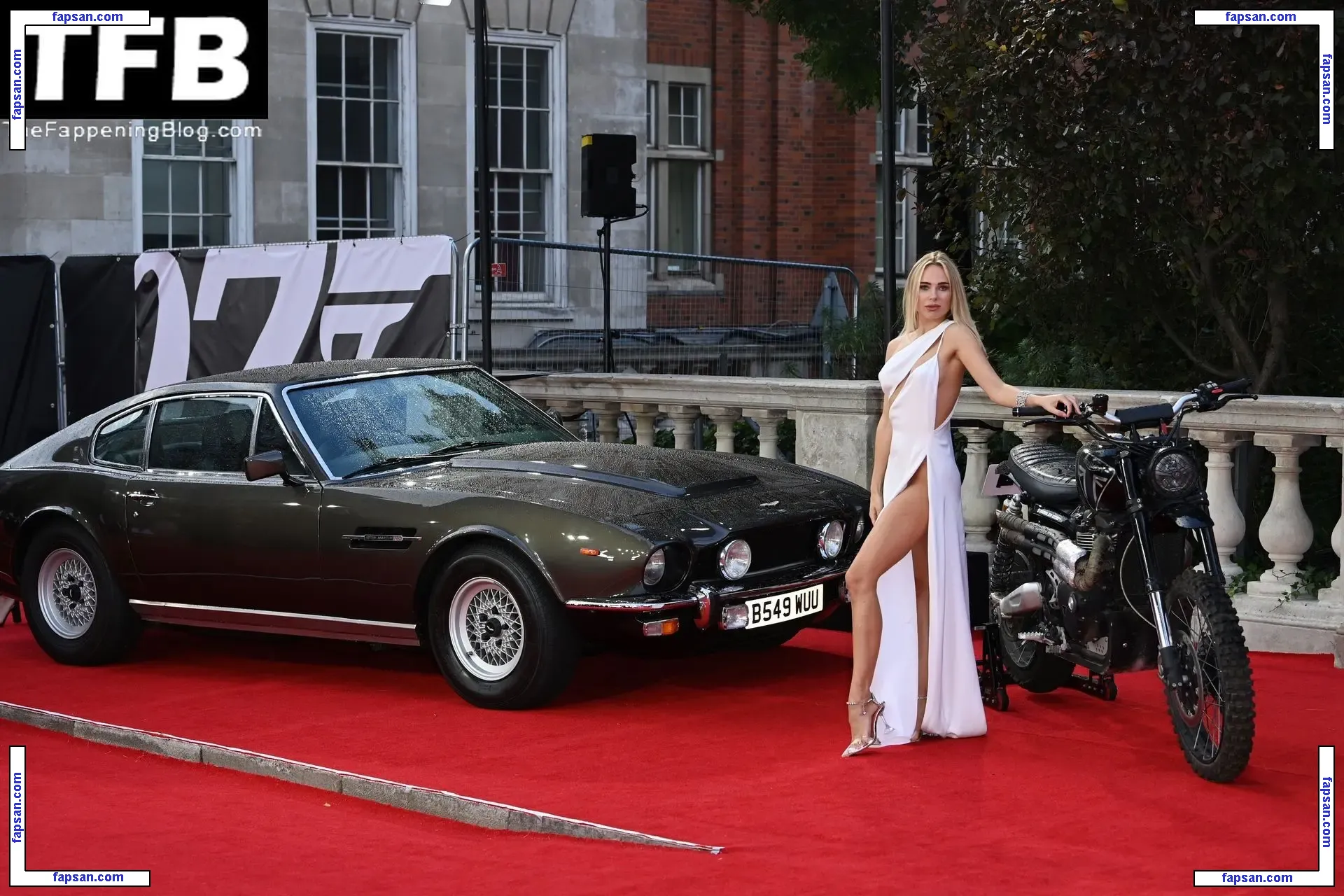 Kimberley Garner nude photo #5541 from OnlyFans