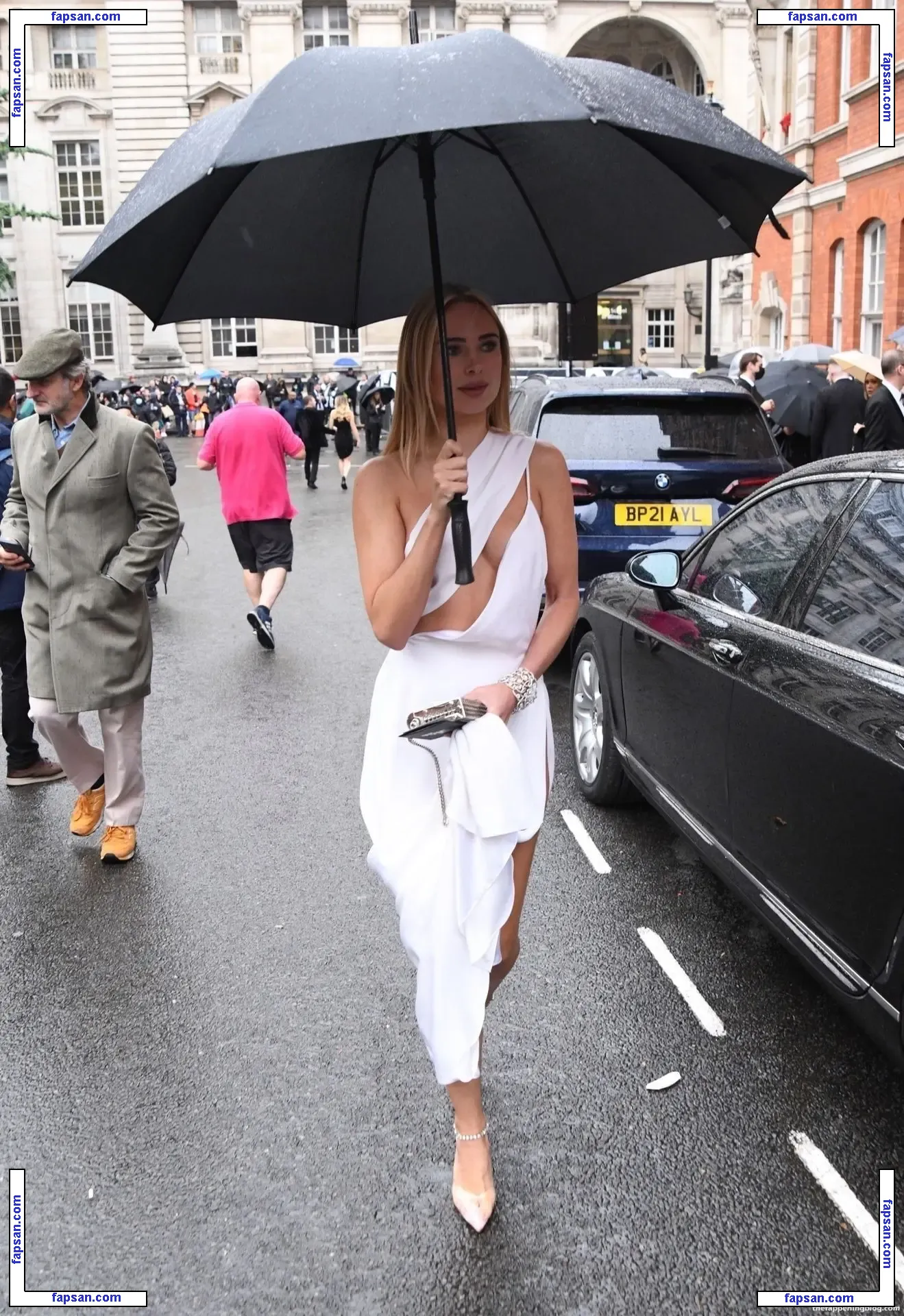 Kimberley Garner nude photo #5568 from OnlyFans