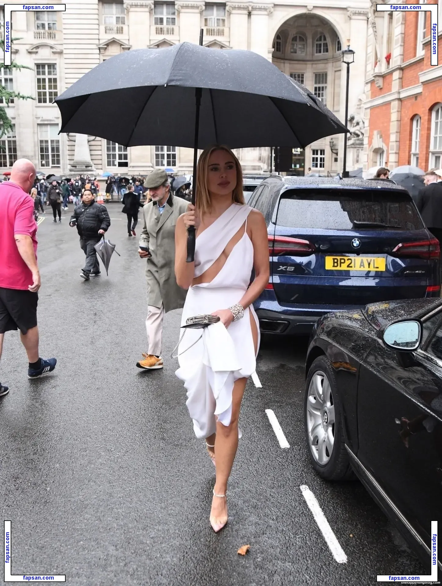 Kimberley Garner nude photo #5574 from OnlyFans