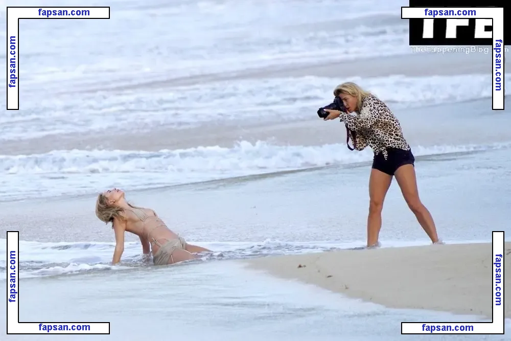 Kimberley Garner nude photo #5649 from OnlyFans