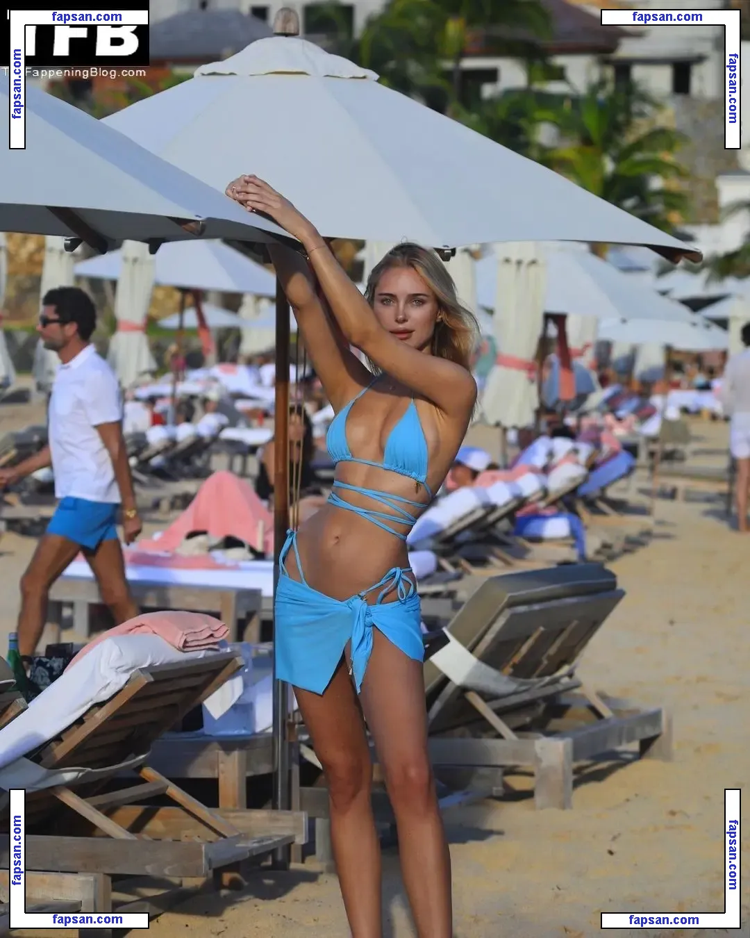 Kimberley Garner nude photo #5769 from OnlyFans