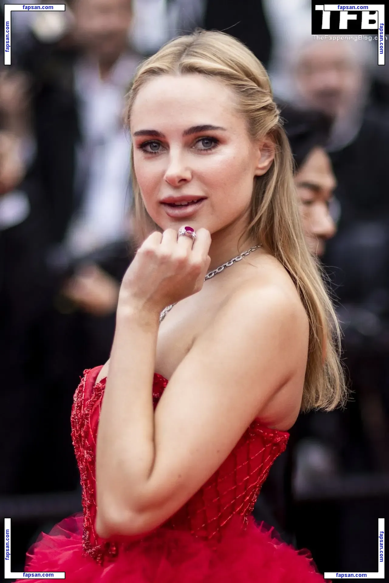 Kimberley Garner nude photo #6211 from OnlyFans