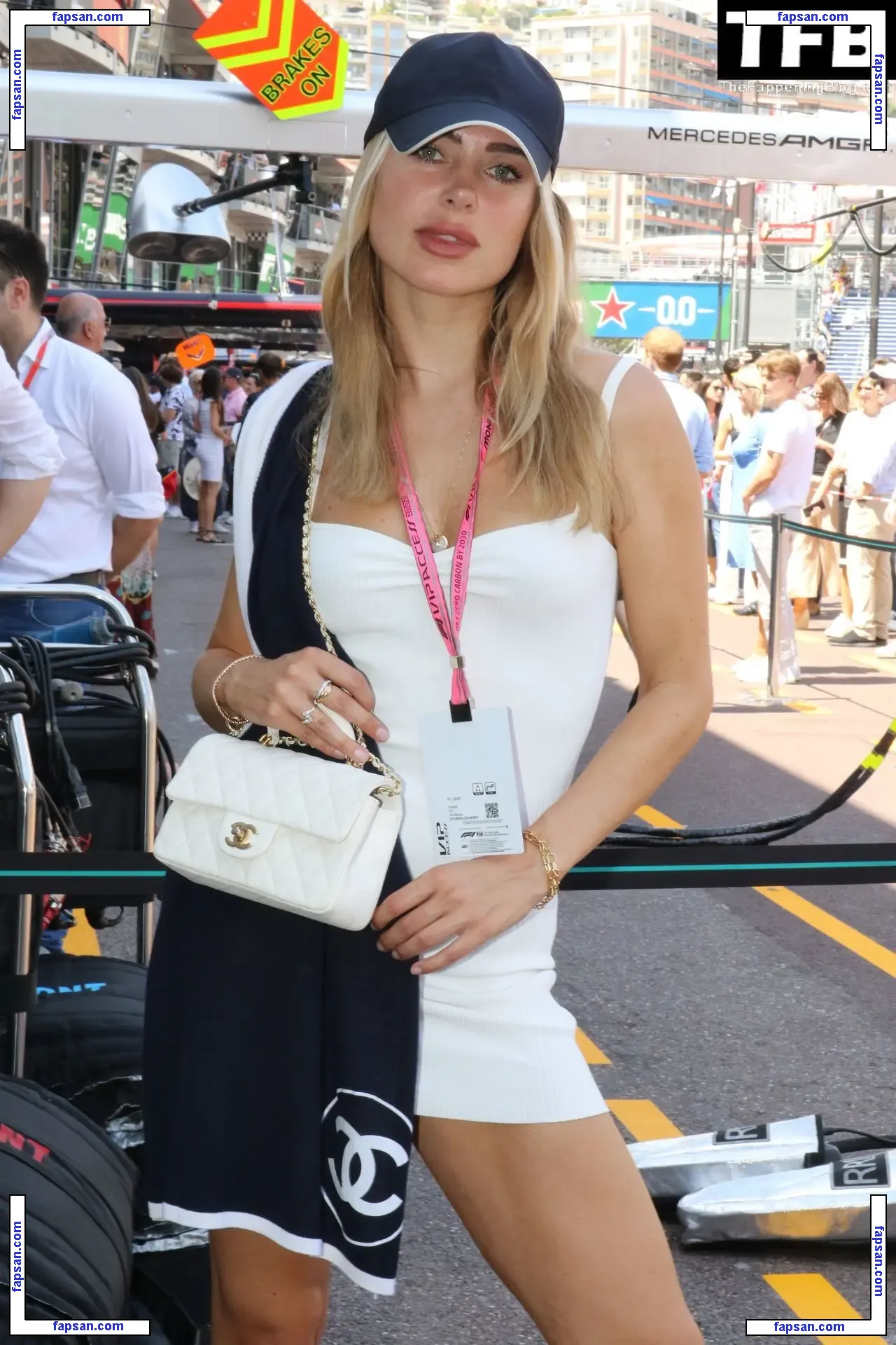 Kimberley Garner nude photo #6575 from OnlyFans