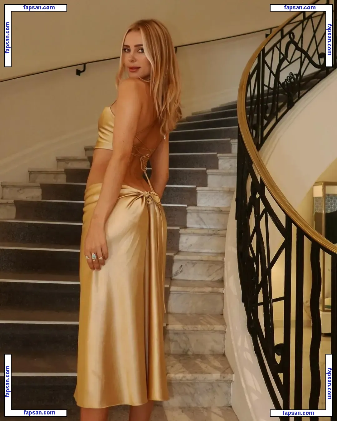 Kimberley Garner nude photo #6622 from OnlyFans