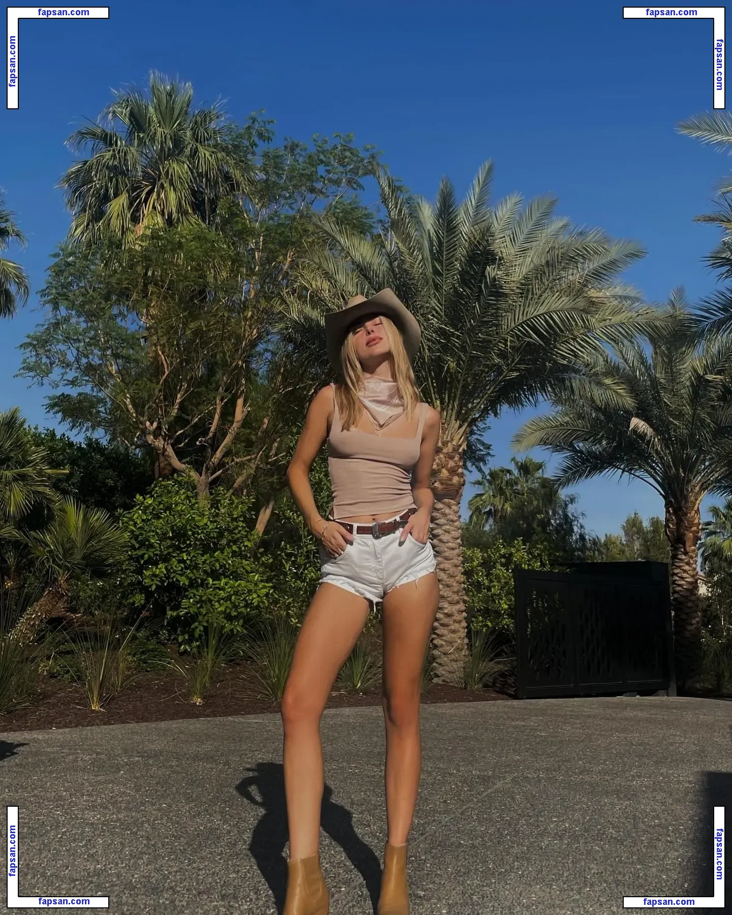 Kimberley Garner nude photo #6643 from OnlyFans