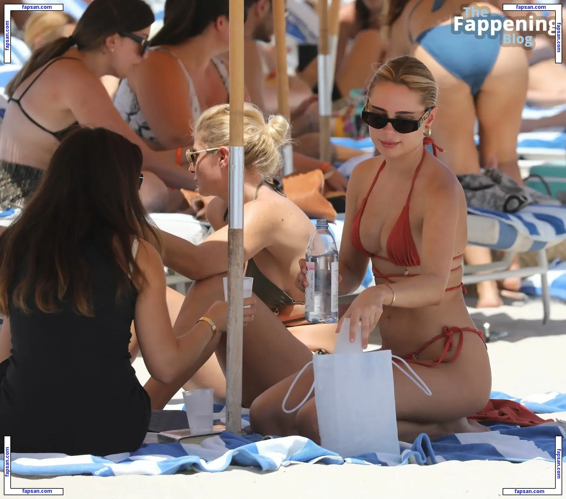 Kimberley Garner nude photo #6976 from OnlyFans
