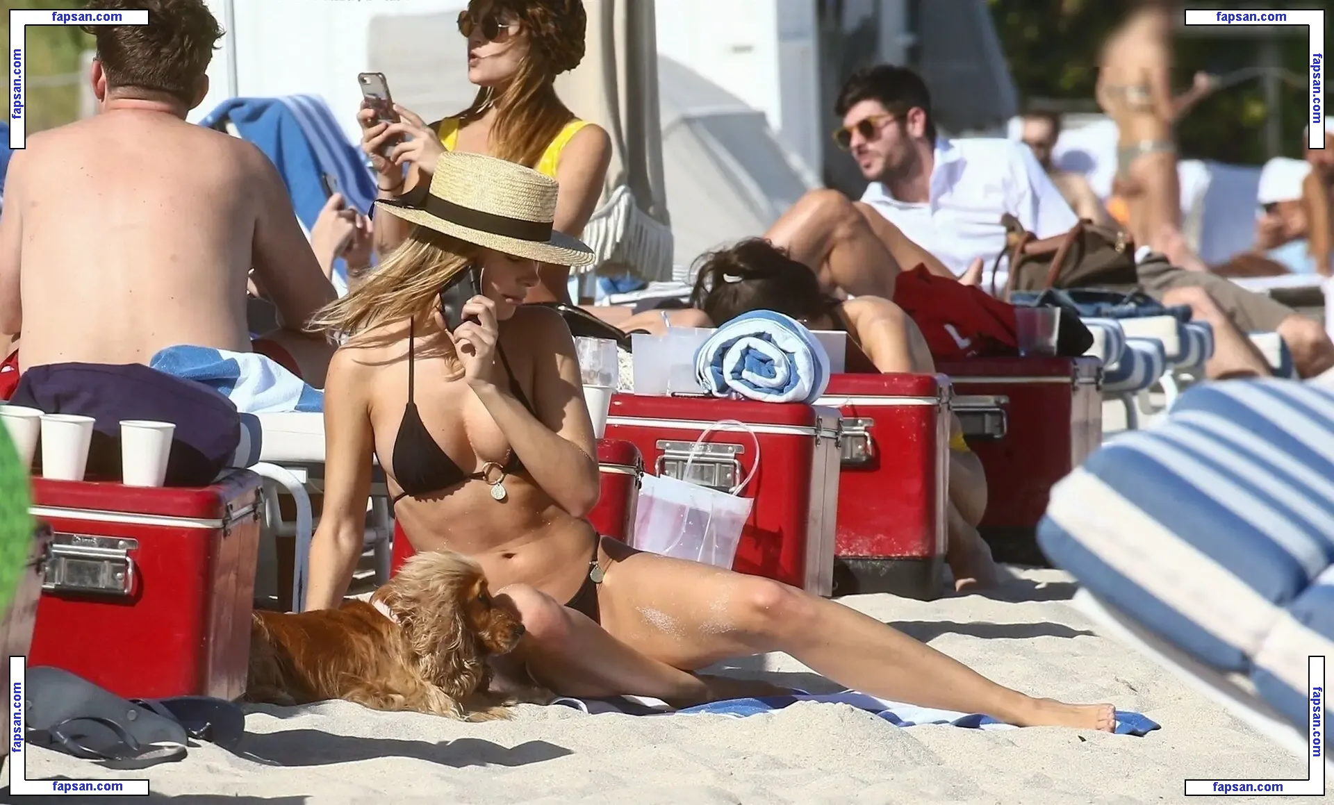 Kimberley Garner nude photo #7819 from OnlyFans