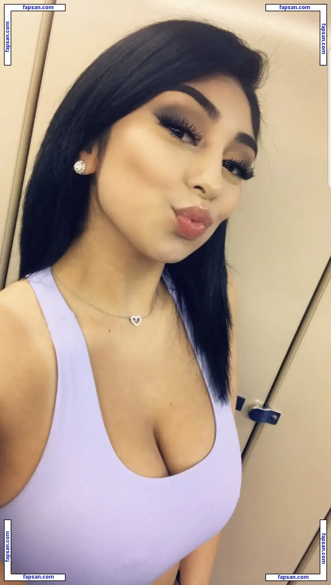 Kimberly Crawford nude photo #0002 from OnlyFans