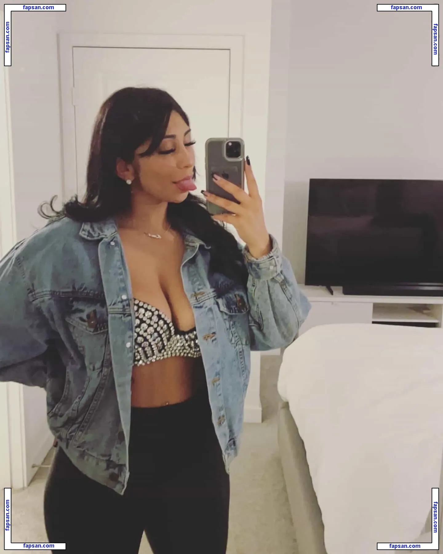 Kimberly голая фото #0015 с Онлифанс