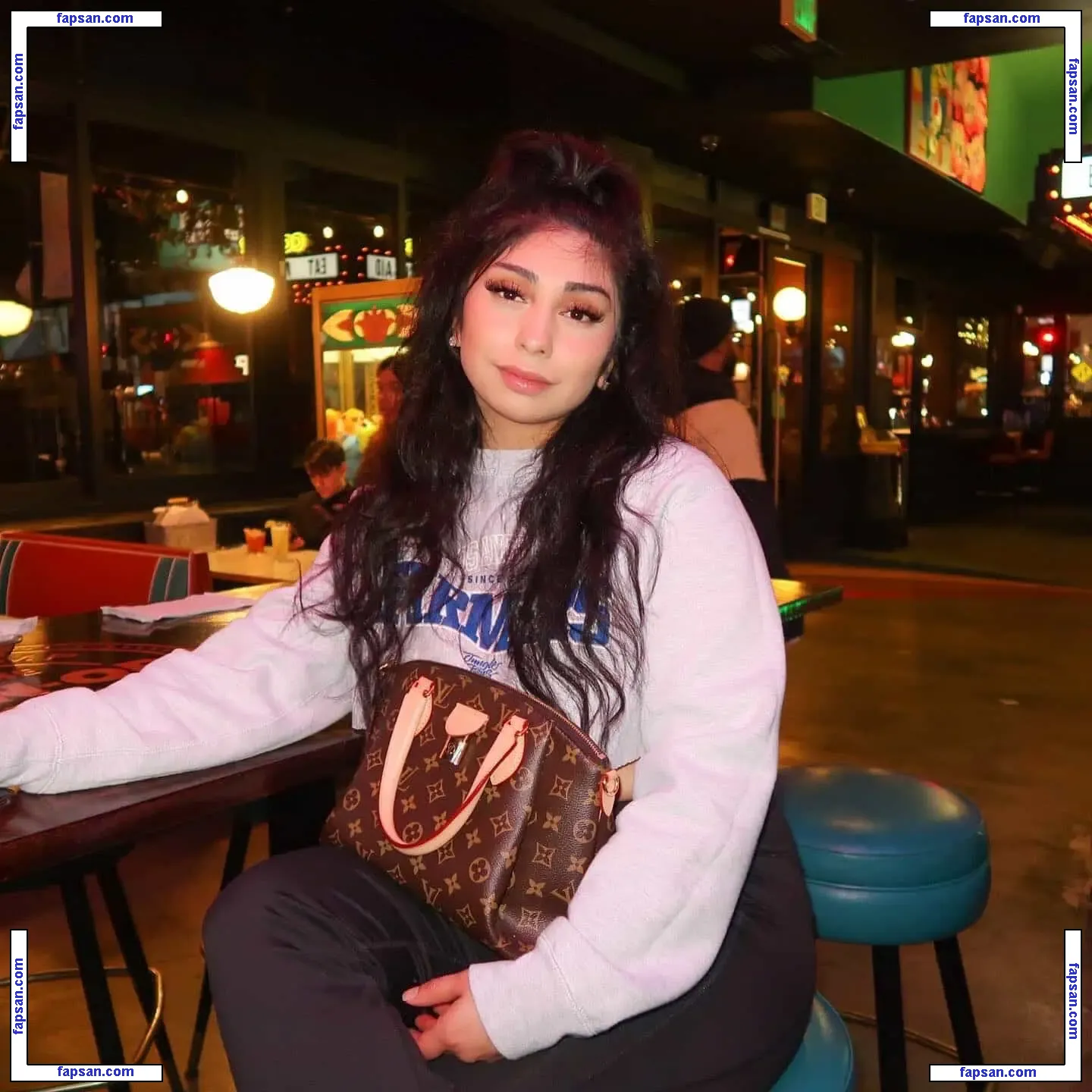 Kimberly голая фото #0023 с Онлифанс