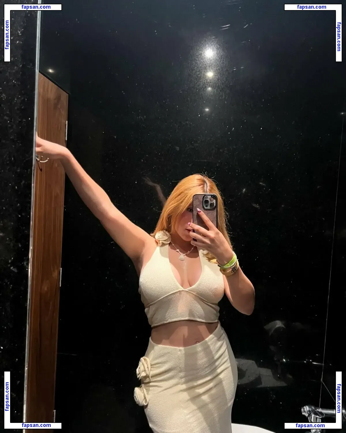 Kimestrada nude photo #0011 from OnlyFans