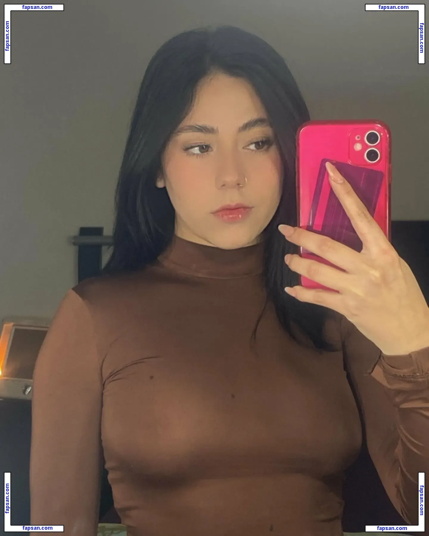 Kimestrada nude photo #0015 from OnlyFans