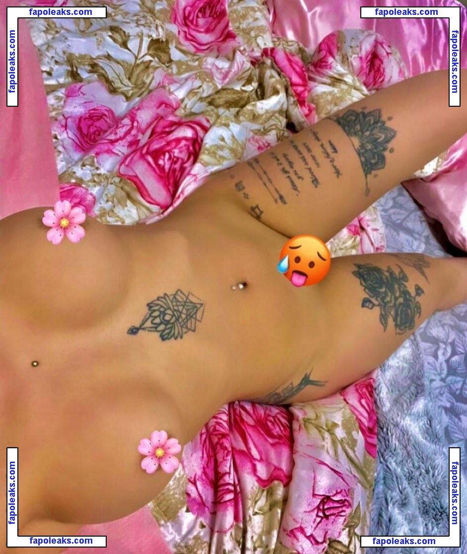 Kimiexox / kimi.xox nude photo #0006 from OnlyFans