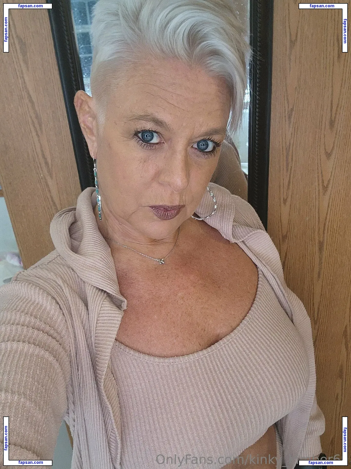 kinky_kimber69 nude photo #0002 from OnlyFans