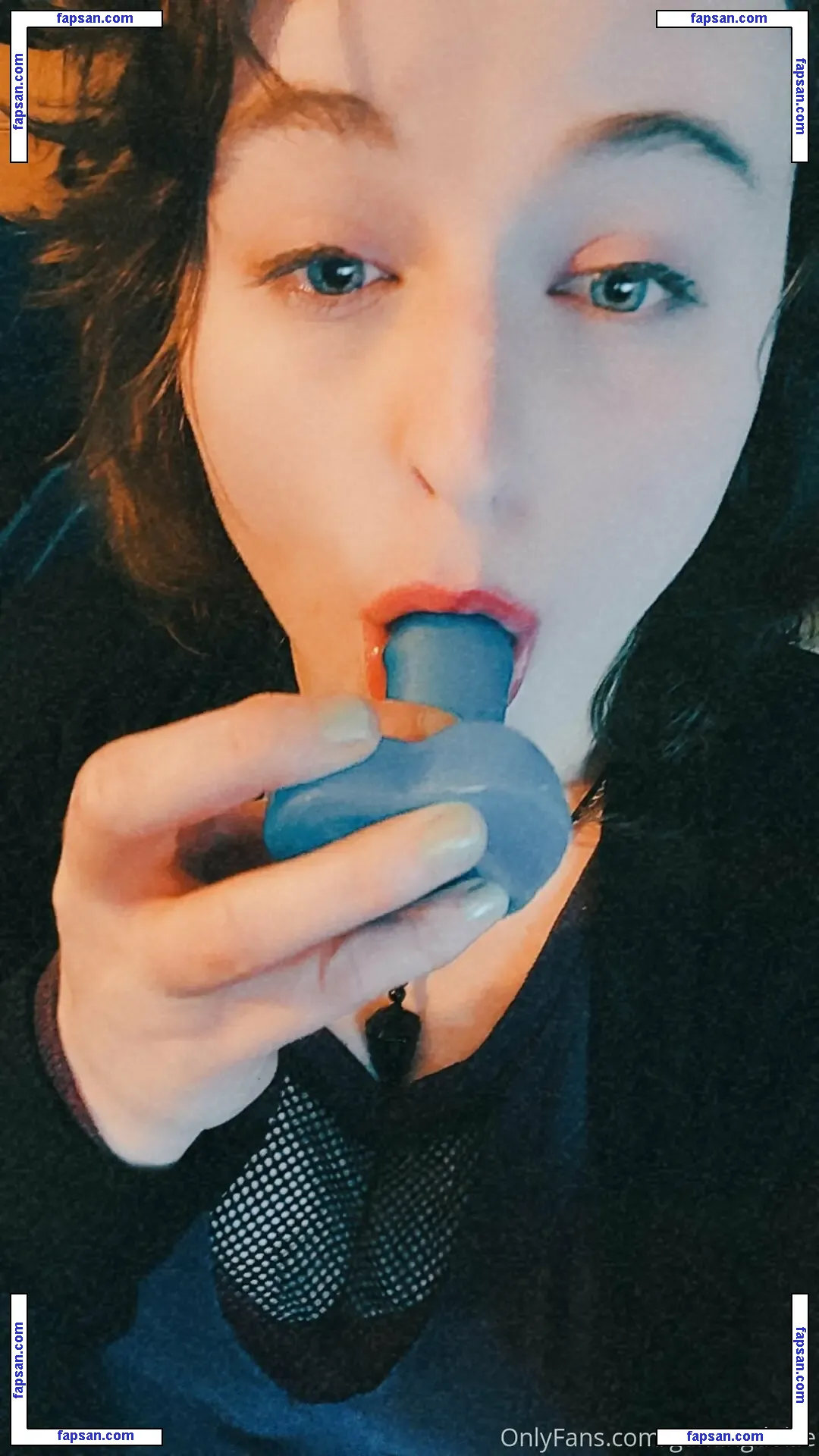 Kinkygamergirl голая фото #0025 с Онлифанс