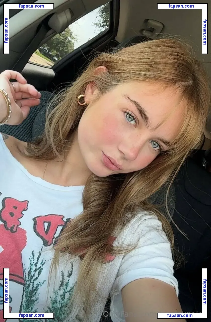 kinsleypaige nude photo #0064 from OnlyFans