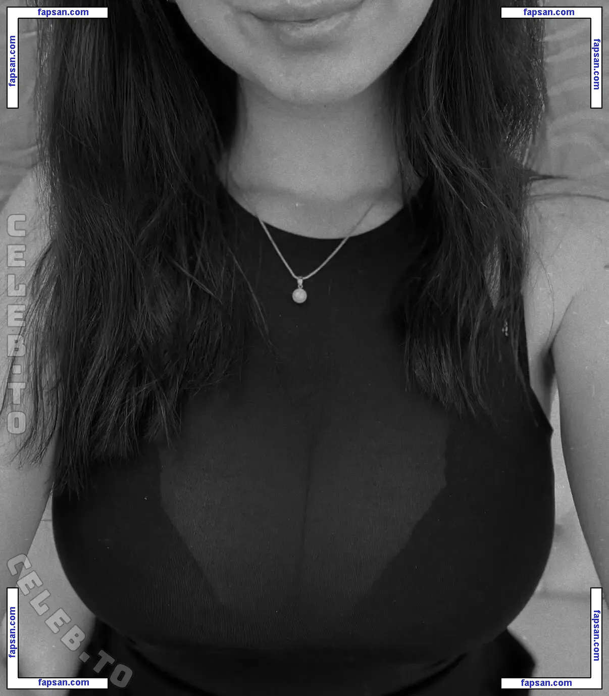 Kira-Julie nude photo #0056 from OnlyFans