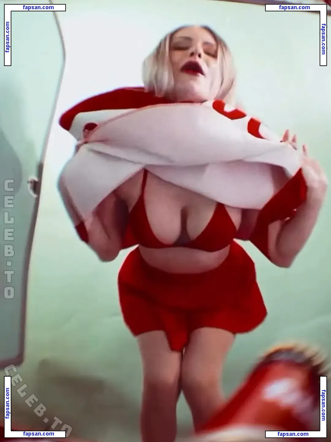 Kira Karambole голая фото #0034 с Онлифанс