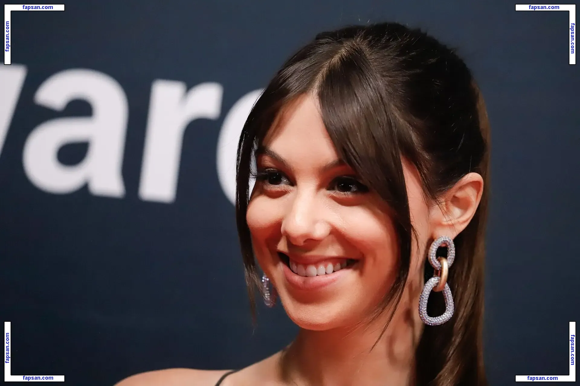 Kira Kosarin nude photo #1036 from OnlyFans