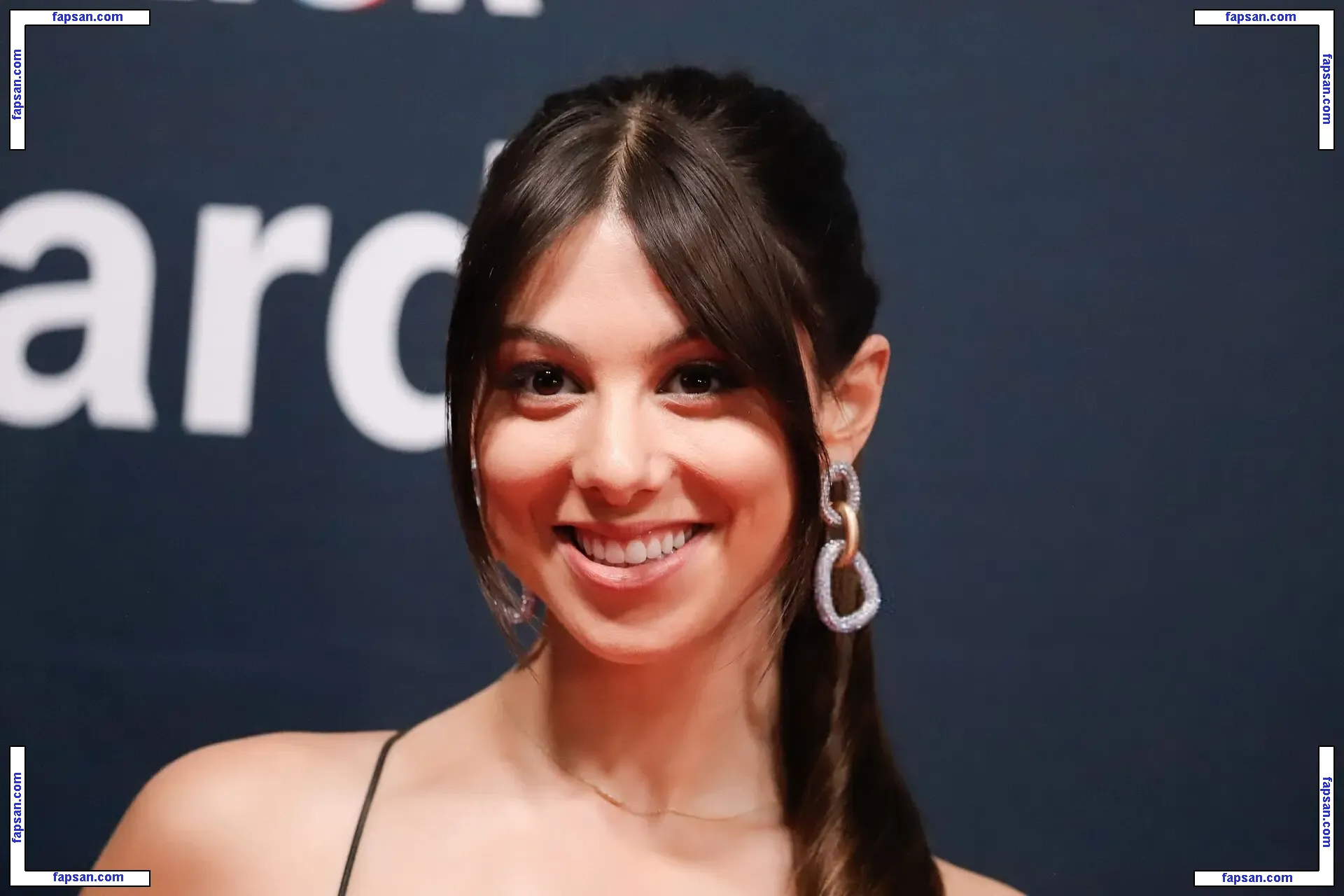 Kira Kosarin nude photo #1040 from OnlyFans